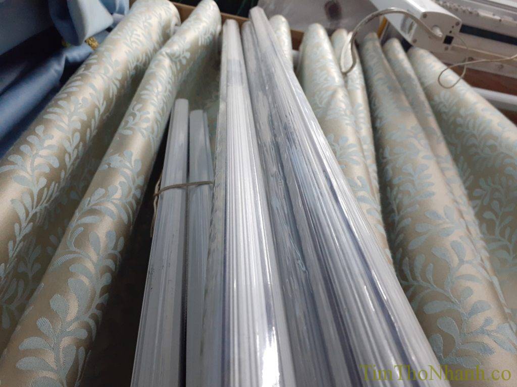 Phụ kiện thanh ray và suốt treo rèm - Tìm Thợ Nhanh