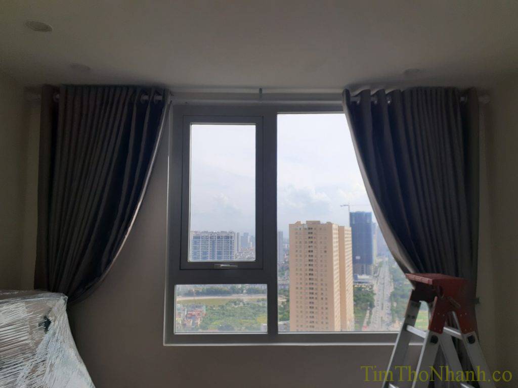 Sửa rèm rơi rụng những ngày sang thu Sửa rèm rơi rụng những ngày sang thu